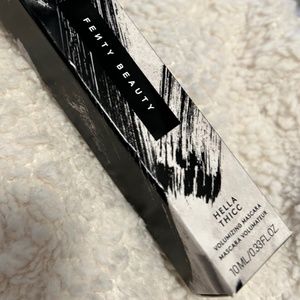 Fenty Beauty - Hella Thicc Volumizing Mascara - BLAAAACK BLACK - FREE SHIPPING!!